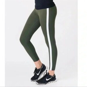 Zyia Active Forest Night Stripe Luxe Hi Rise 7/8 Legging Size 14-16